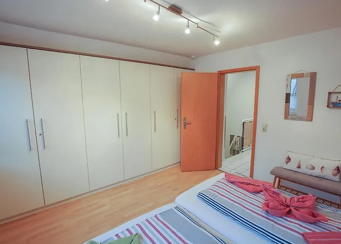 Nyaraló Jaehnert, Vermittlung Nordsee *